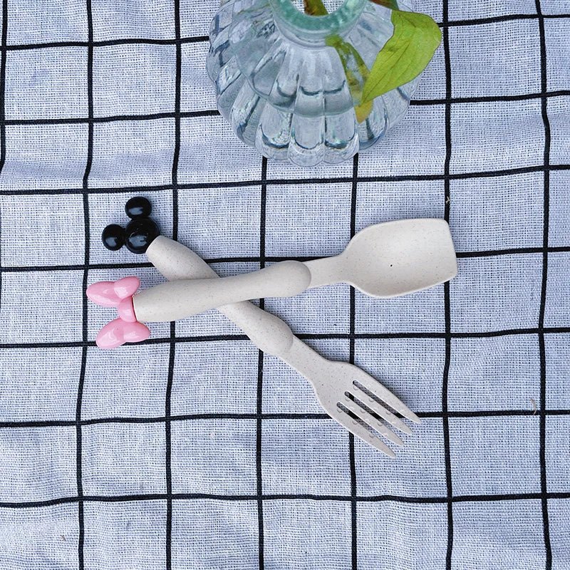 couverts-bébé