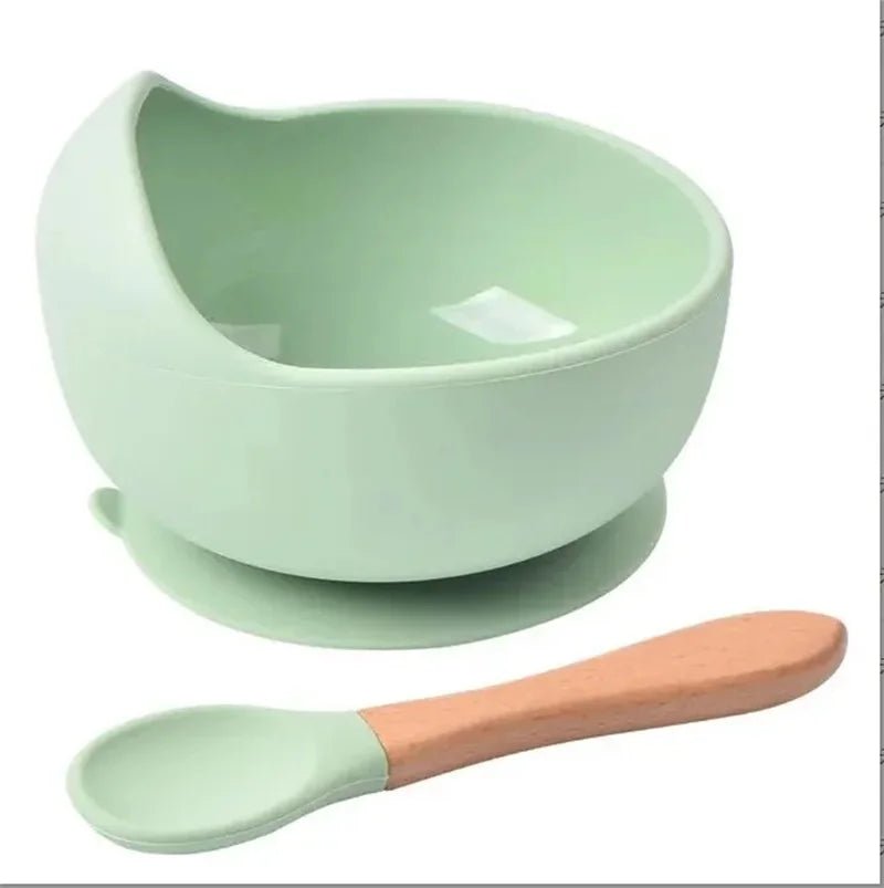 Assiettes-pour-bebe-ventouse