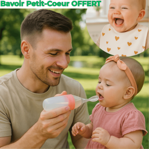 un papa donne à son bebe son repas avec un biberon silicone cuillère