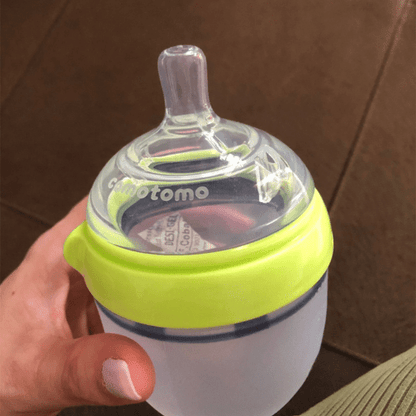 Biberon anti colique- Comotomo ™