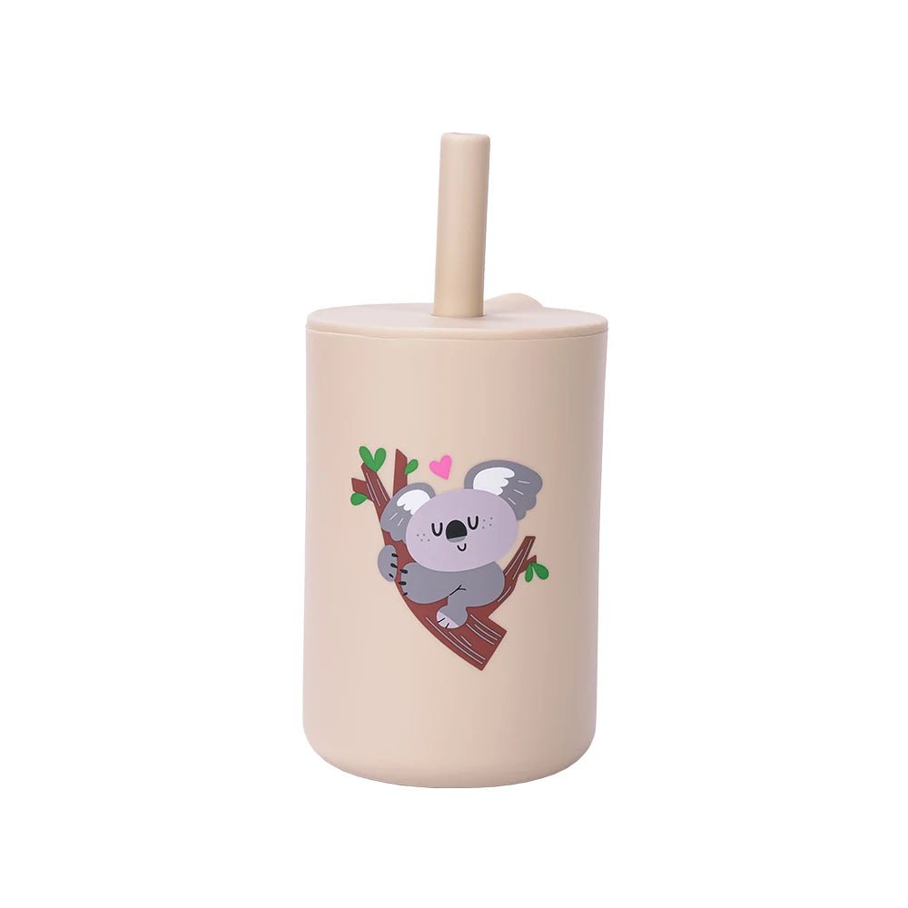 verre-bébé-avec-paille
